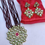 Sublime w alloy gold plated maroon gold white jewellery set pack of 1 maroon