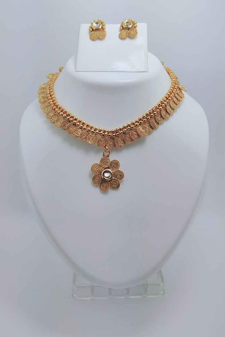 Sublime W Copper Gold Jewellery Set (Pack of 1) – Gold